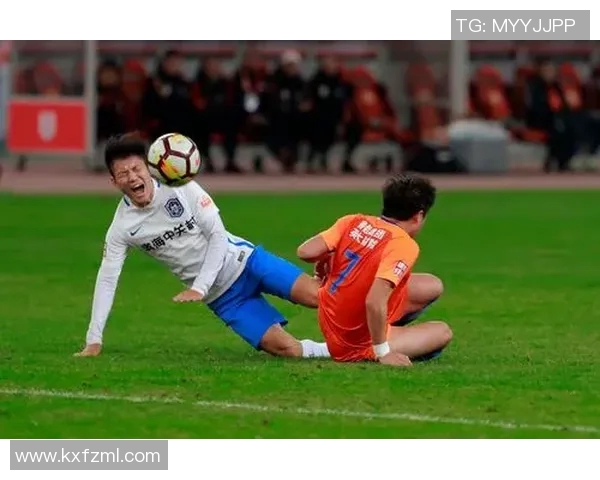 山东鲁能与天津泰达热身赛精彩回顾双方球员表现引发热议 山东鲁能与天津泰达热身赛精彩回顾双方球员表现引发热议